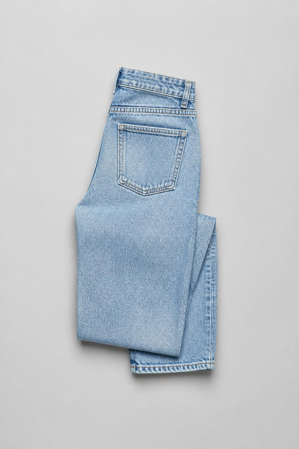 Boyfriend jeans desgastado